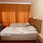 Отель Kleopatra Bavyera