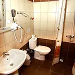 Kleopatra Bavyera 3*