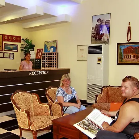 Kleopatra Bavyera Отель Алания