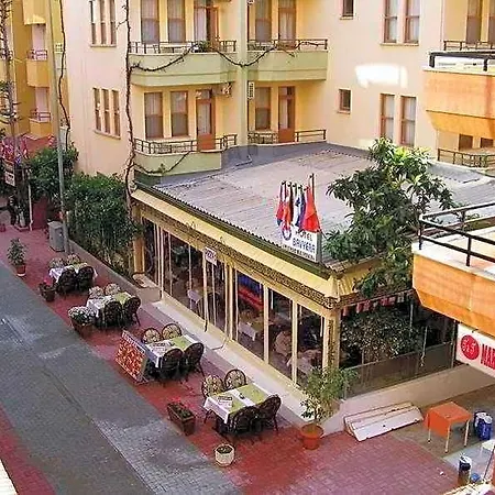 Kleopatra Bavyera 3*