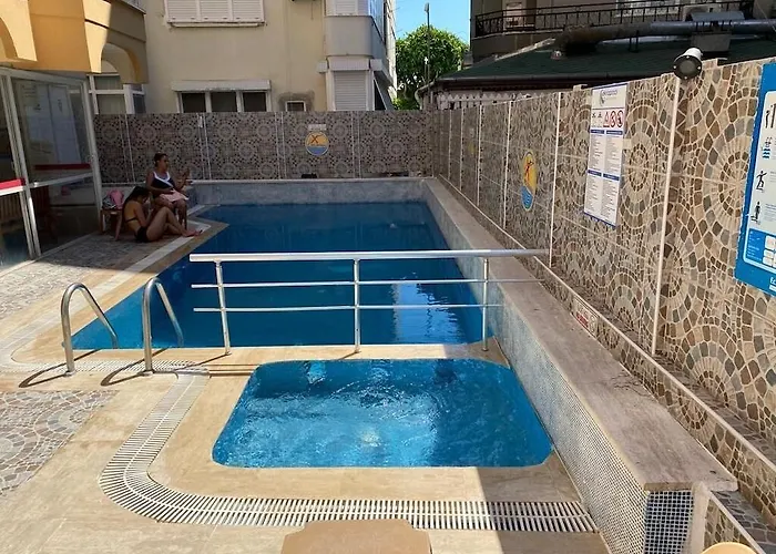 Kleopatra Bavyera Hotel 3*