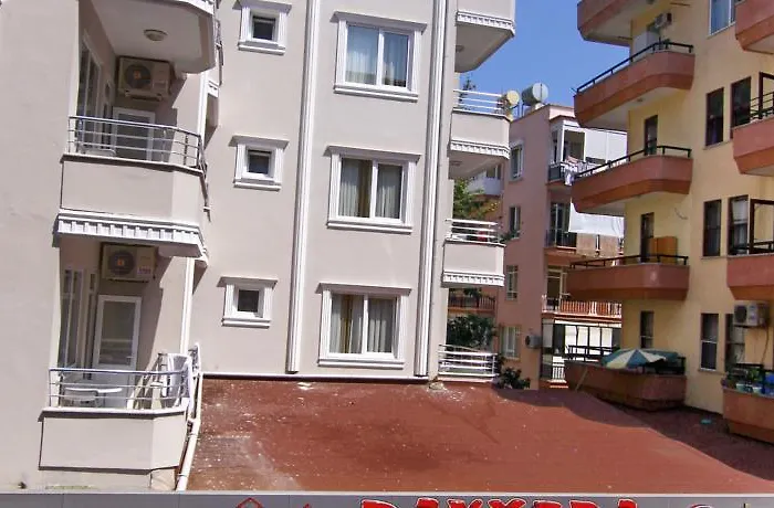 Kleopatra Bavyera 3*