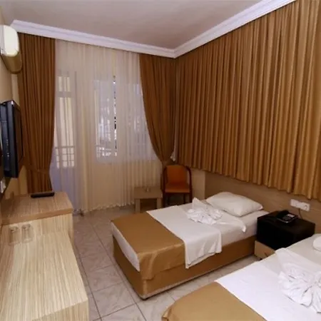 Kleopatra Bavyera فندق