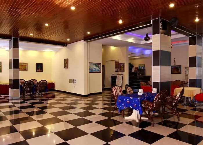 Kleopatra Bavyera Отель 3*