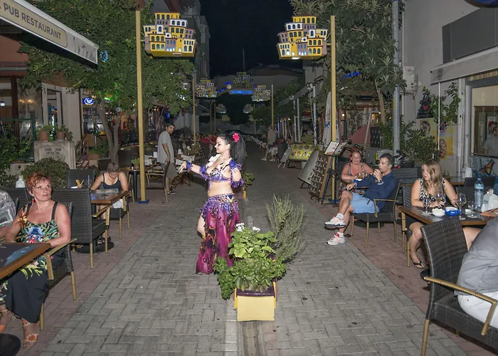 Kleopatra Bavyera Отель Алания