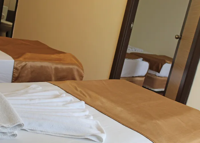 Kleopatra Bavyera 3*